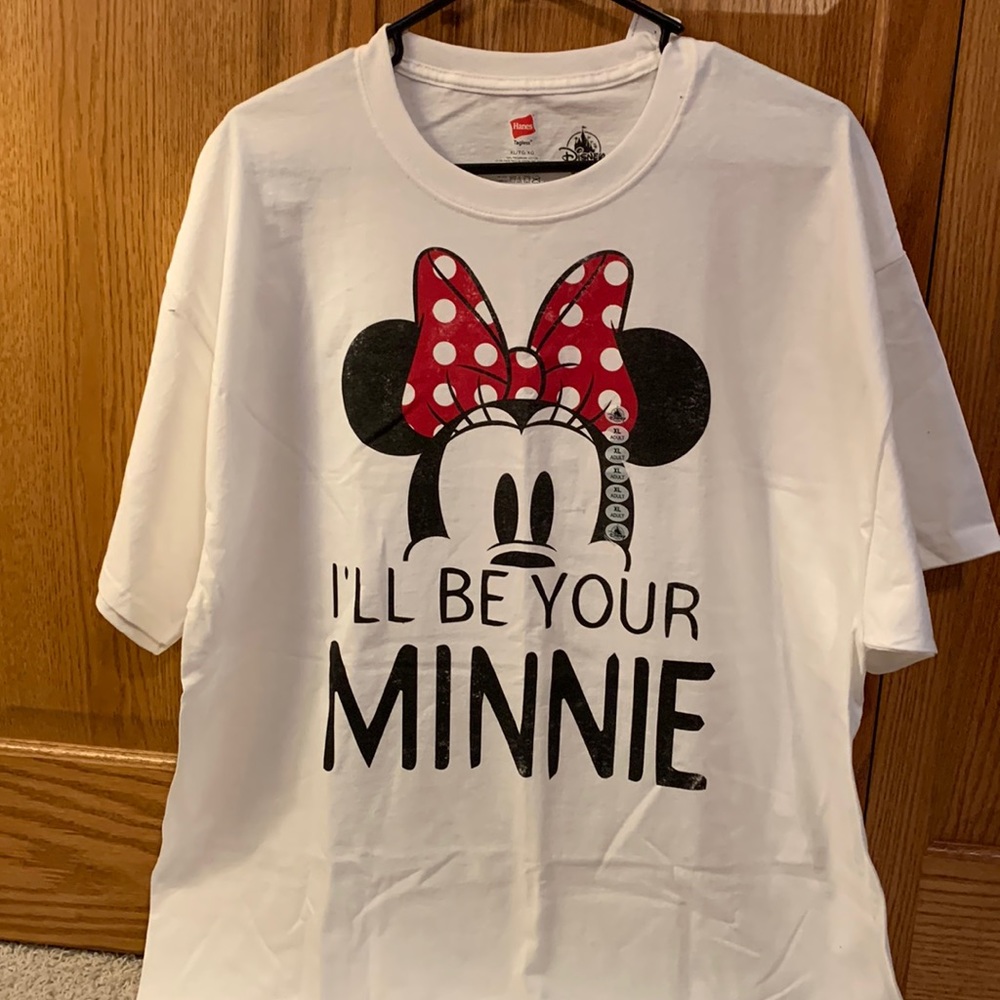 NWT Disney Minnie Mouse T-shirt Women’s Size Xl (runs closer to a 2X)